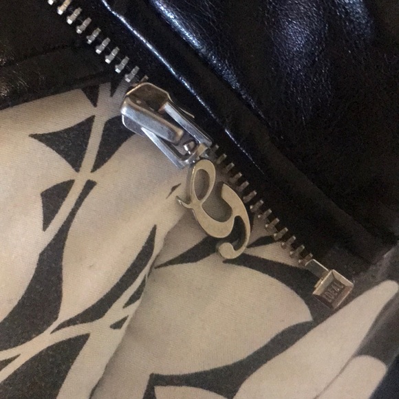 Black leather jacket - Picture 4 of 5